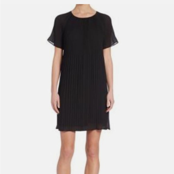 MICHAEL Michael Kors Short Sleeve Pleated / Plisse Dress Black Flowy Dress Small - Picture 3 of 7